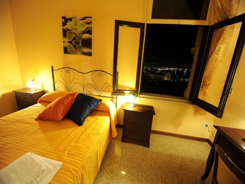 Barone Bed And Breakfast Salerno Habitación foto