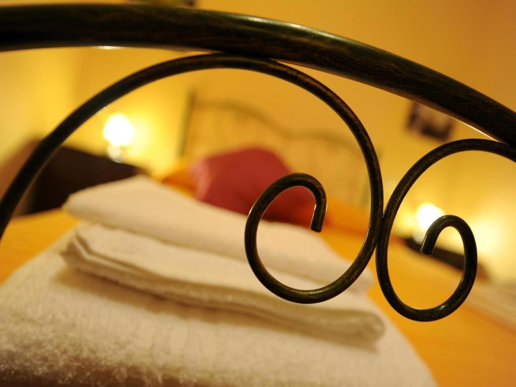 Barone Bed And Breakfast Salerno Habitación foto